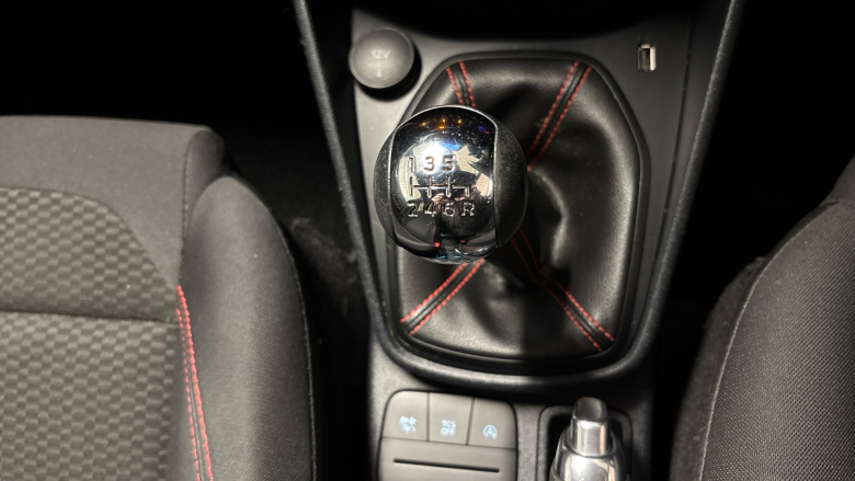 Ford Fiesta 1.0 EcoBoost Hybrid mHEV 125 ST-Line Edition 5dr Petrol Hatchback